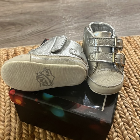 Ash kids buckle boots 3-6months - Picture 2 of 4